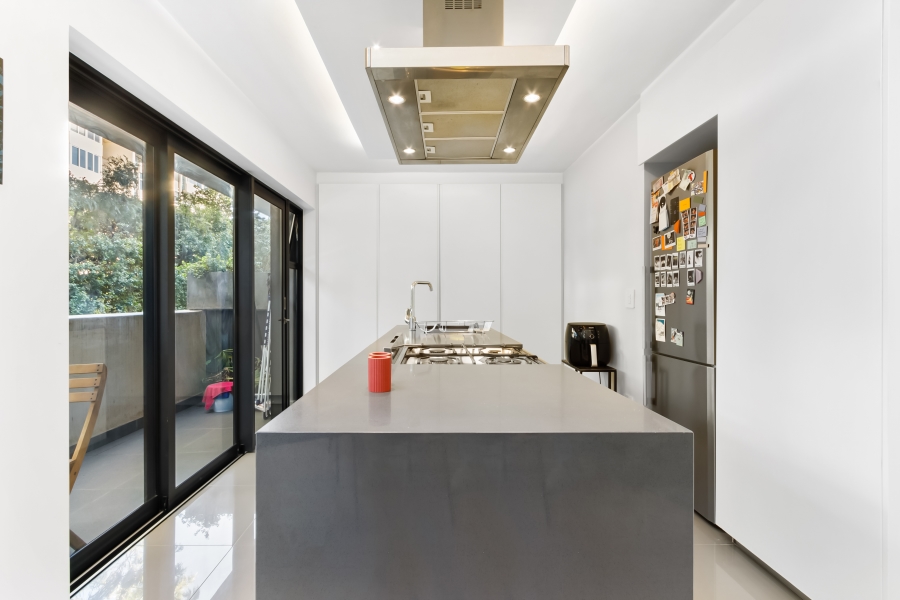 2 Bedroom Property for Sale in Sea Point Western Cape